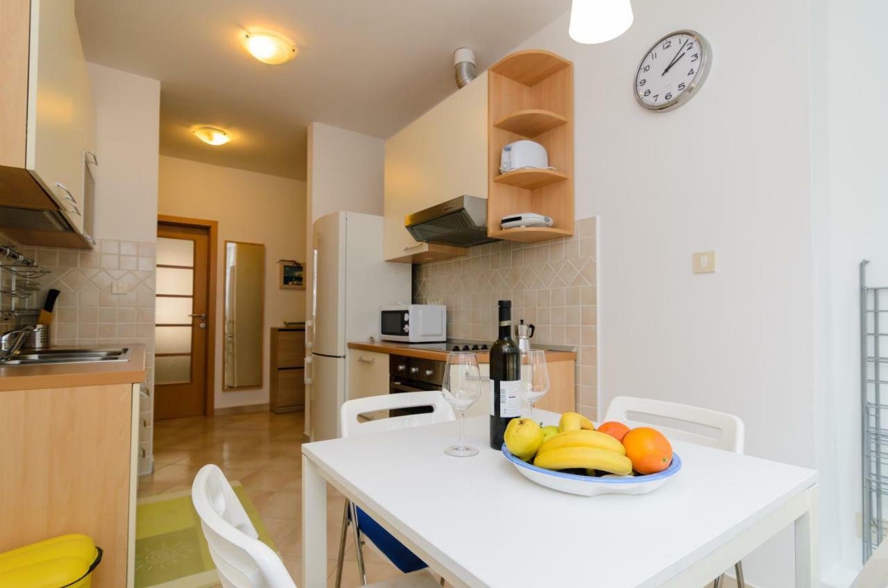 Ornella Appartement Zadar Buitenkant foto
