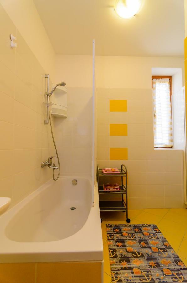 Ornella Appartement Zadar Buitenkant foto
